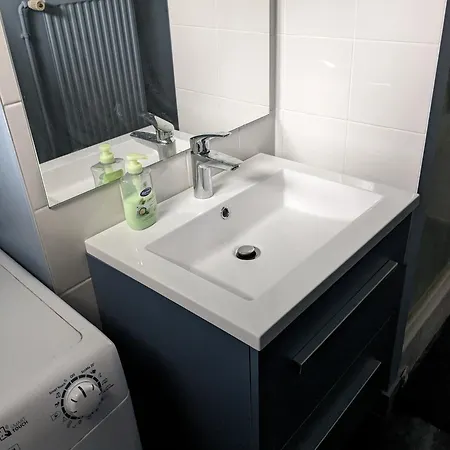 Double Confortable, Au Calme Et Proche Du Centre-ville De