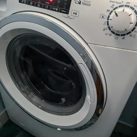 בית אירוח Double Confortable, Au Calme Et Proche Du Centre-ville De *